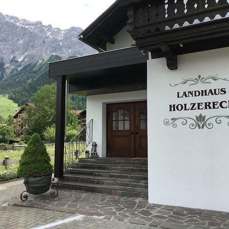 Landhaus Holzereck Ehrwald Exteriör bild