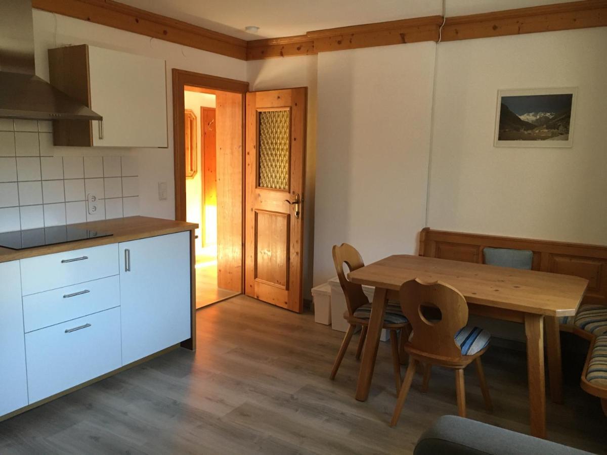 Landhaus Holzereck Ehrwald Exteriör bild