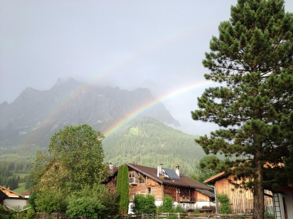 Landhaus Holzereck Ehrwald Exteriör bild